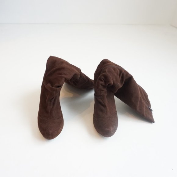 Dark Brown Suede High Heeled Boots Size 7.5 - Picture 3 of 6